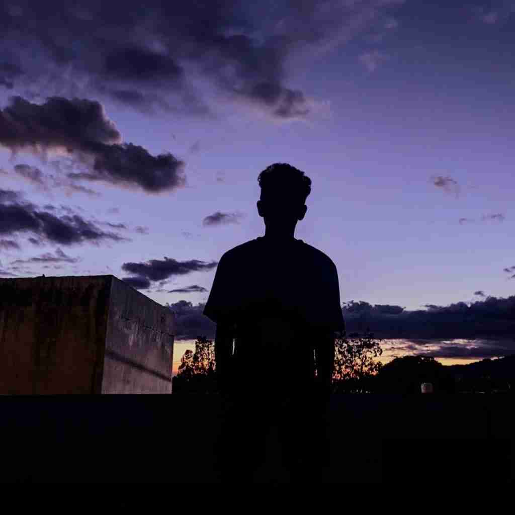  کبوتر دلم از لب بوم دلت نمیپره با صدای دختر
