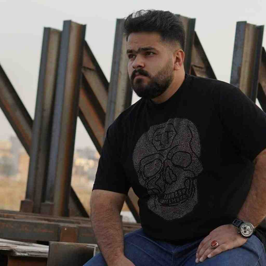 مهدی شریفی یار تک بتم زدم به دندان کسی مرهم نشد