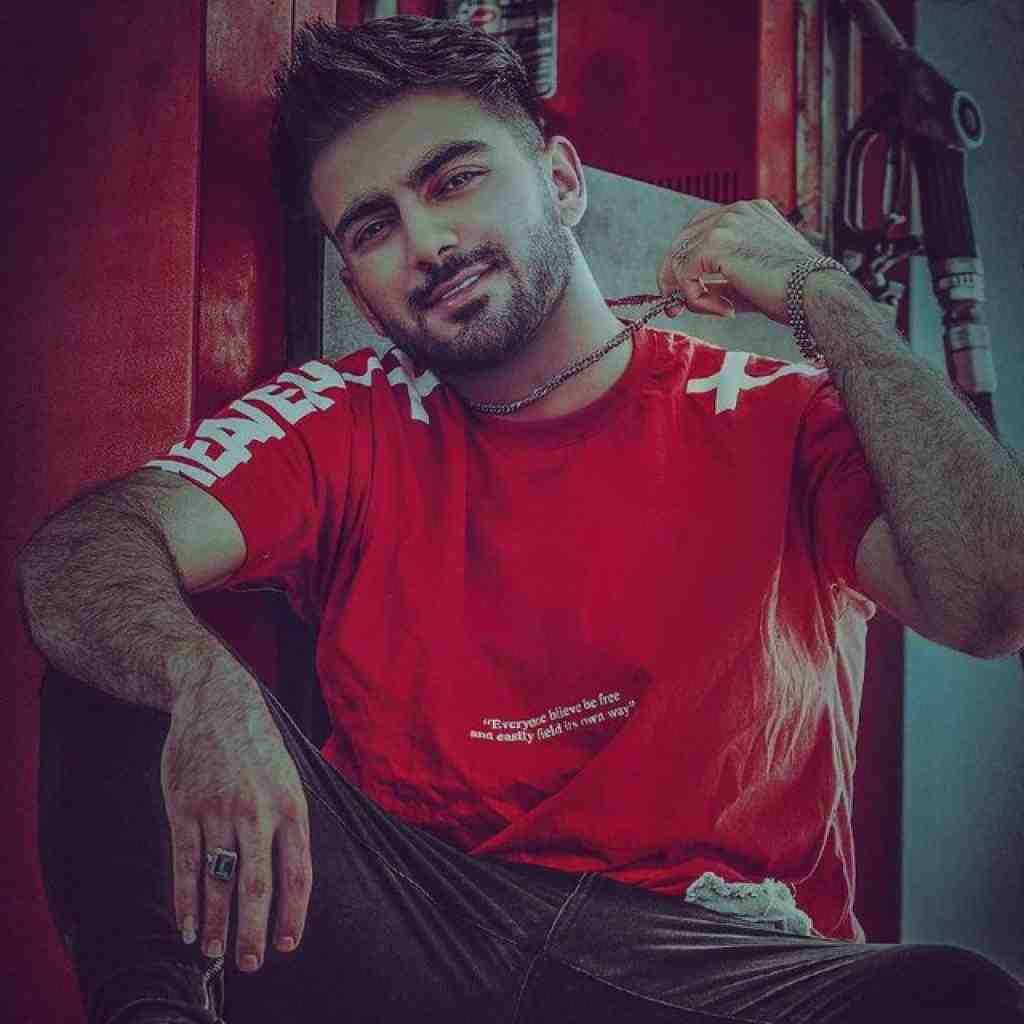 رامین تجنگی آخ ﻣﻦ ﺳﮓ ﻣﺼﺐ ﺑﻪ ﺣﺮﻓﺎت دل ﺑﺴﺘﻢ