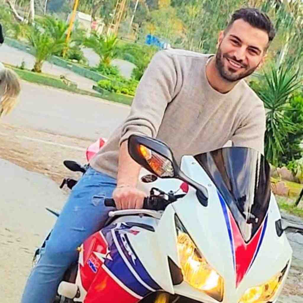 کیوان سخته حرفم رسیده وقت رفتن