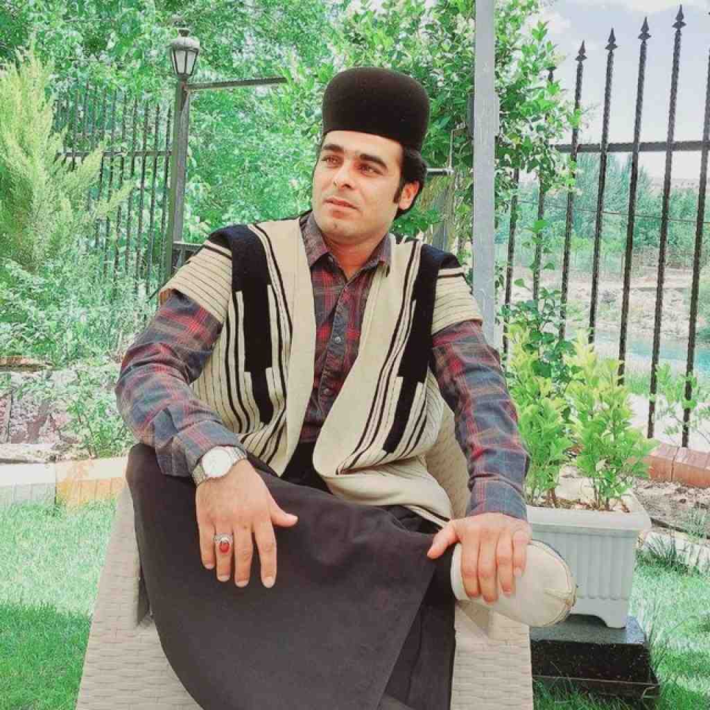 قاسم فاضلی ندونی ز دنیا چقدر سیر سیرم