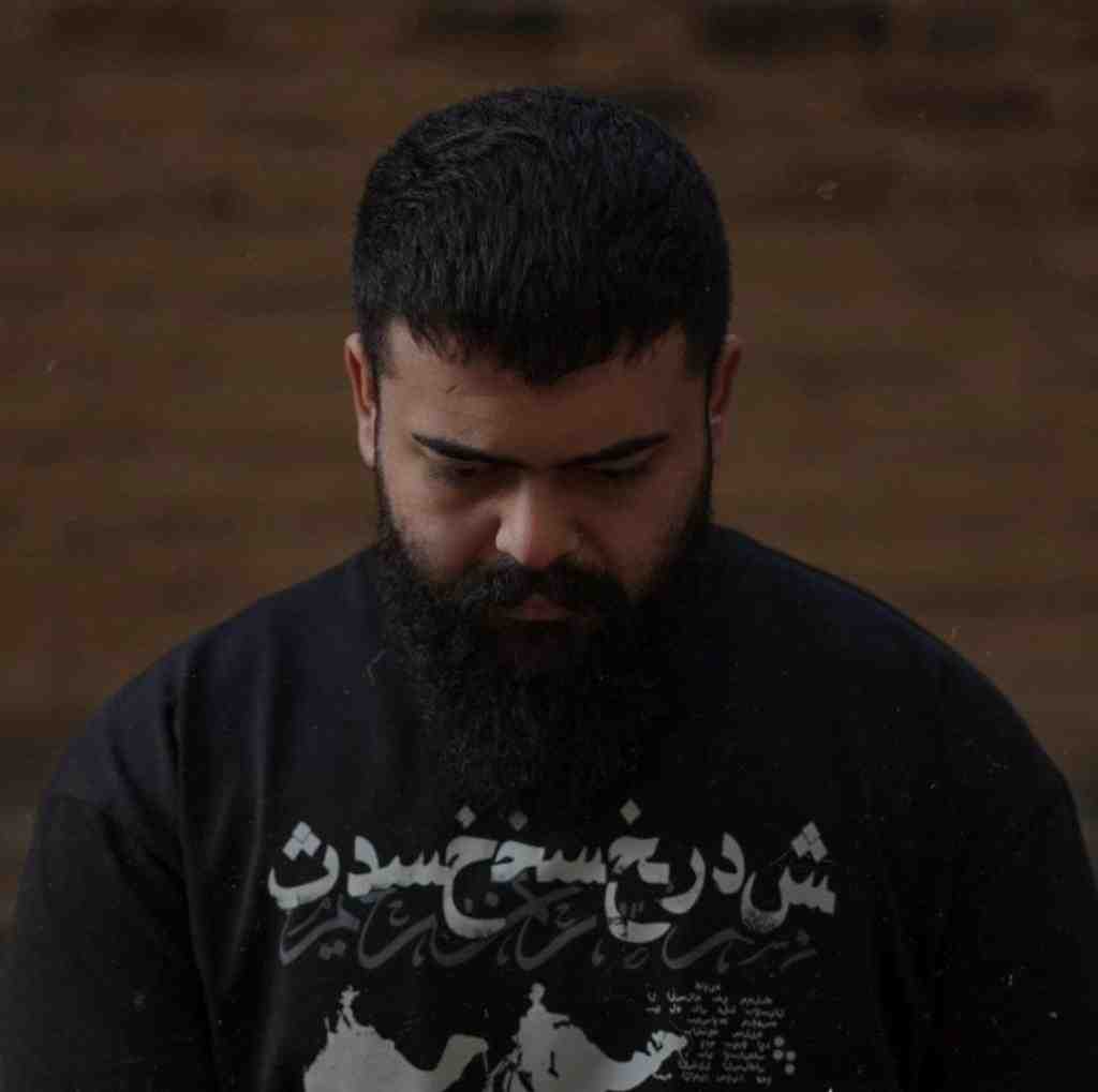 علیراد خودیامون مثل کلاغ به باغمون زدن