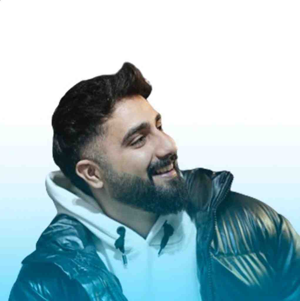 محمد امیری بحث کردم با خودم قهر کردم عکساته