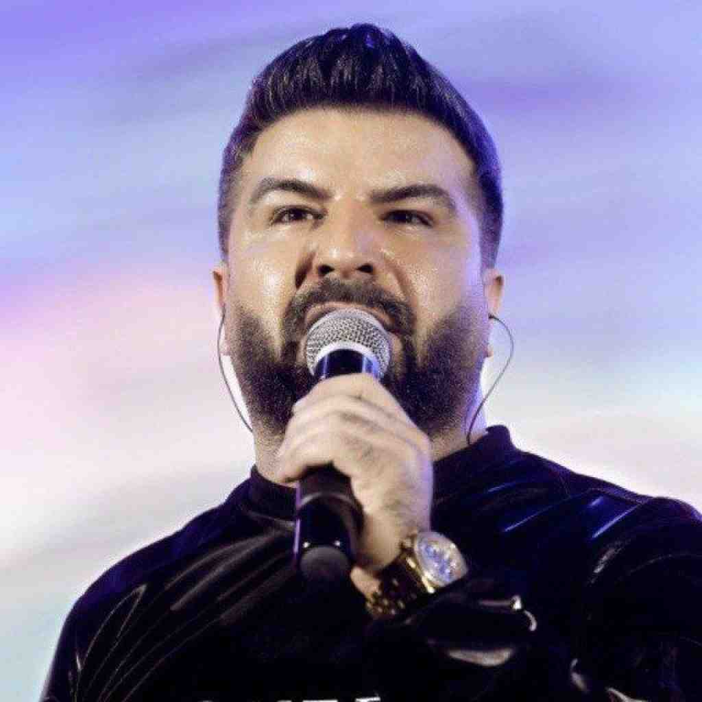 مجید خراطها مامان داماد شدم دیگه اینم لباس دامادی