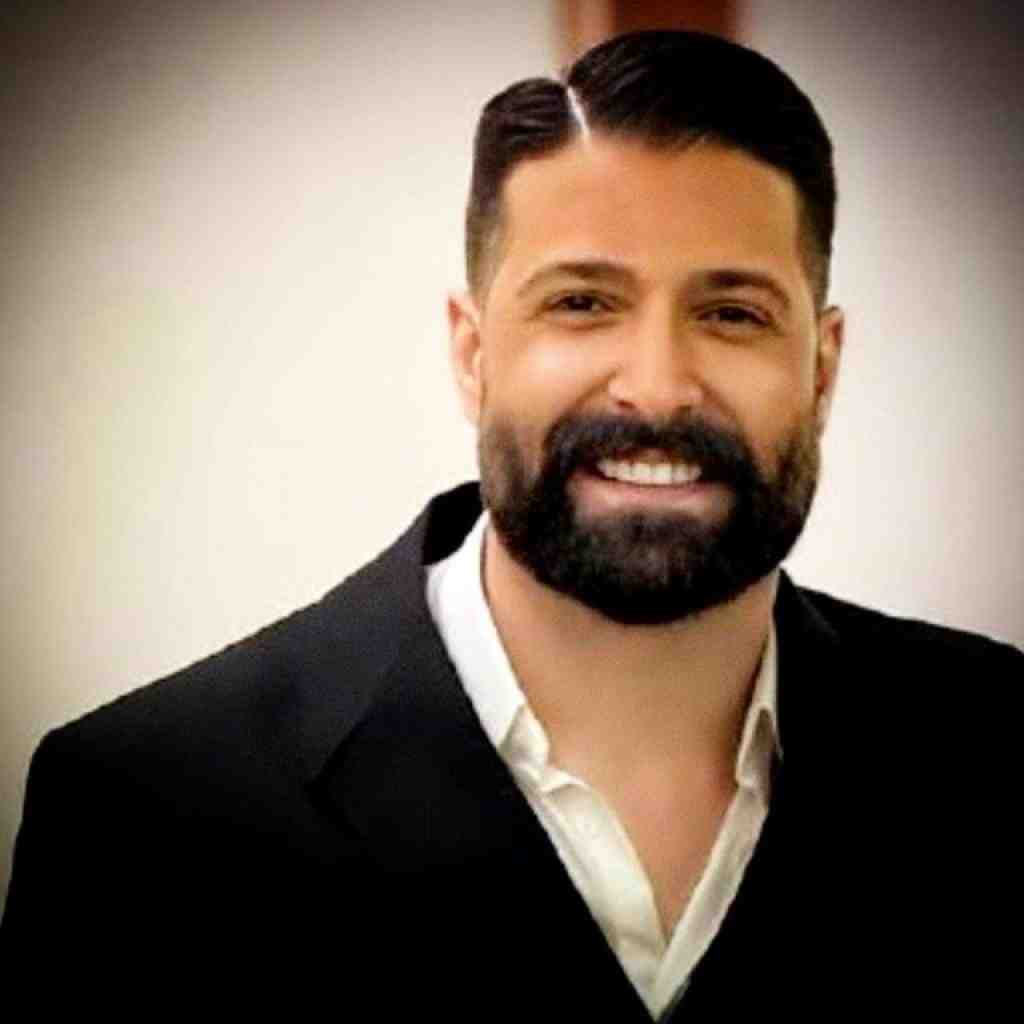حمید هیراد کارت که لنگه میگی خدا قشنگه