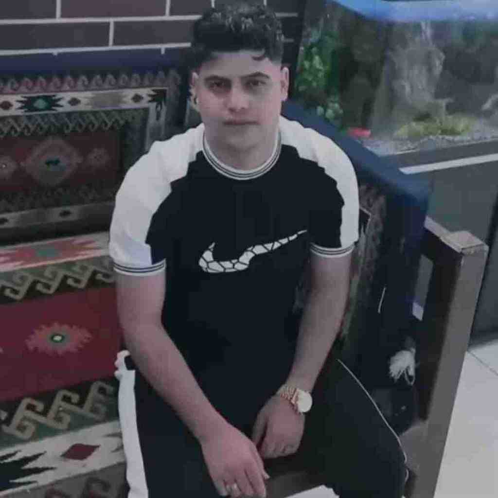 امیرحافظ رنجبر تنیا و در و در و تو بی خور