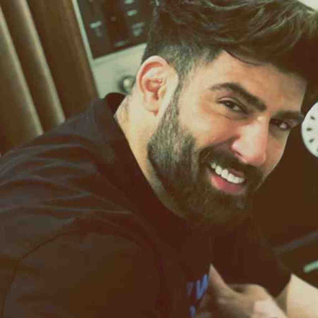 محمد محرمی از این رفتارت هنوزم گیجم اشتباه از من بود