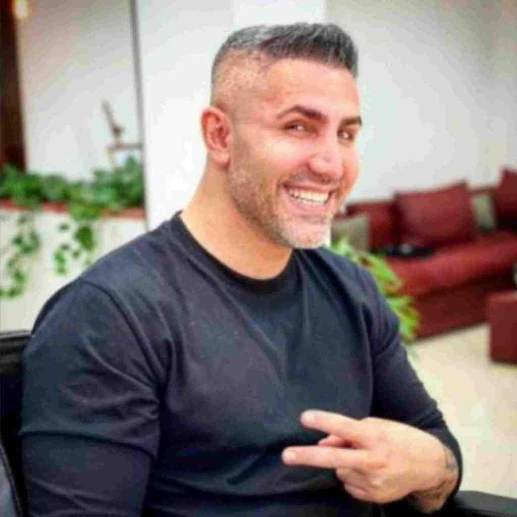 مرتضی اشرفی بارون