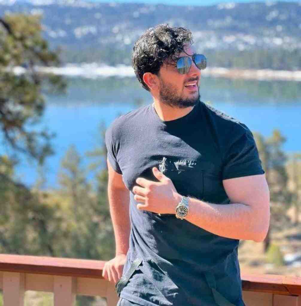 فرزاد فرزین تنها که میمونم درگیر میشم با خودم