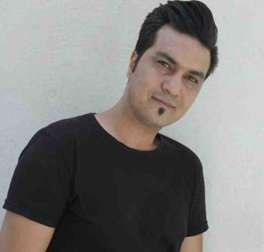 علیرضا روزگار ناز داره تو چشماش دلبر من راز داره