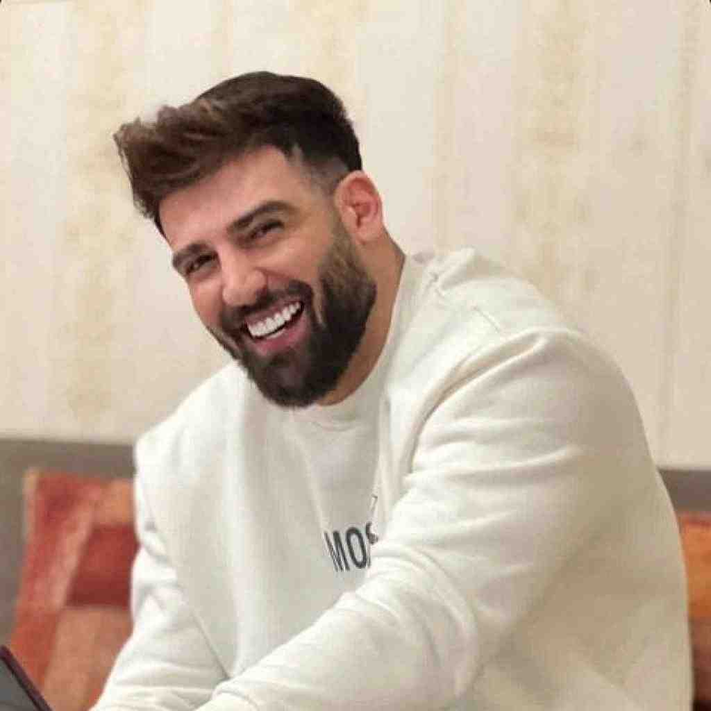 محمد محرمی ﻟﻌﻨﺖ ﺑﻪ روزی ﻛﻪ دل ﺑﻪ ﺗﻮ دادم ﻣﻘﺼﺮ ﻣﻦ ﺳﺎدم