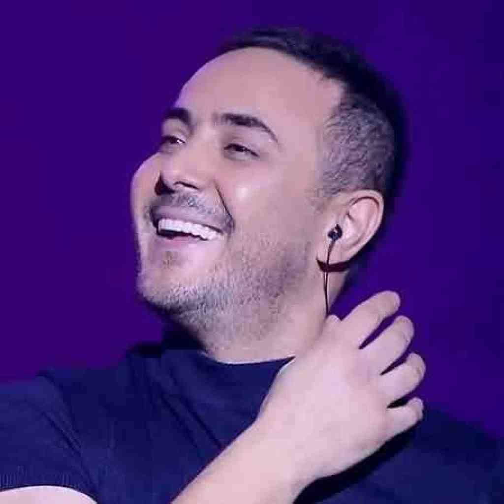 ناصر زینعلی قربون دلت ای وای ای وای ای وای