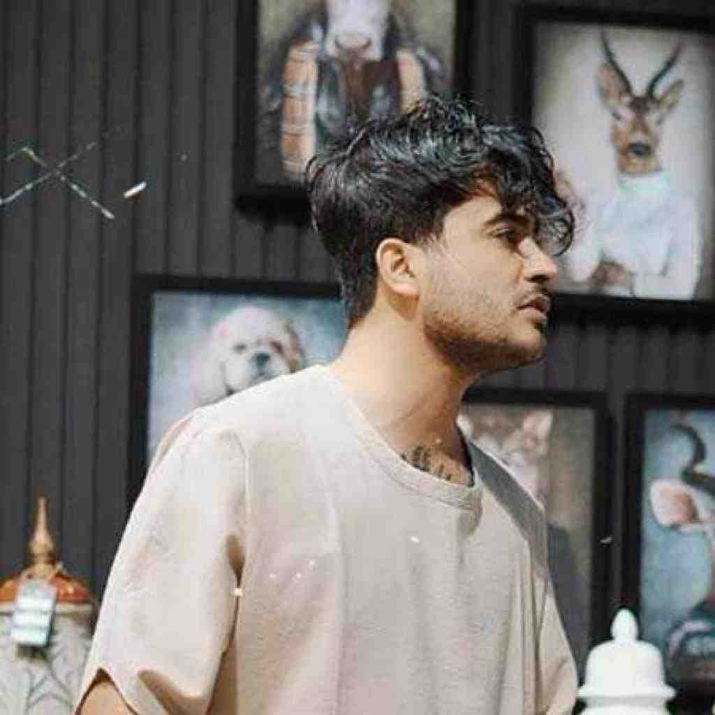 میلاد راستاد زدم کردی از عشق هیچی نبود تهش