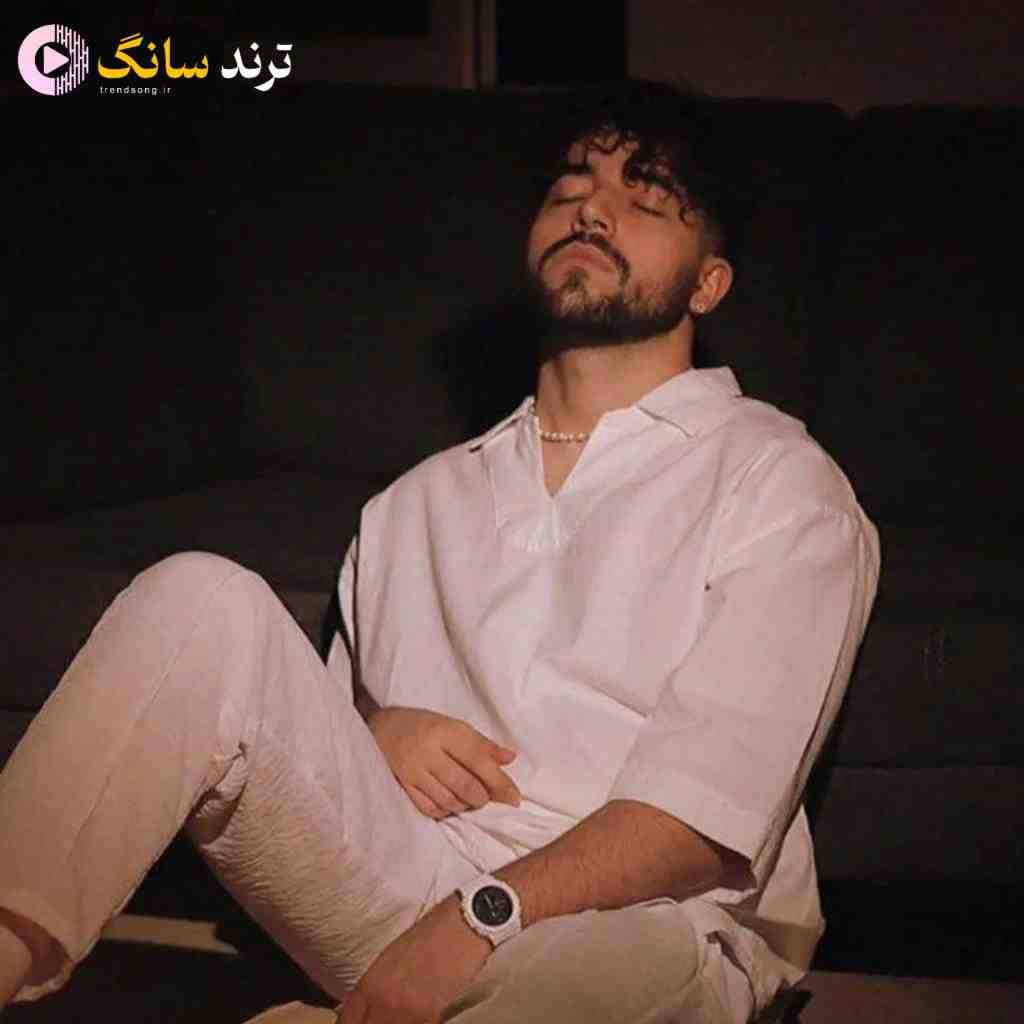 شروین حاجی پور فرض کن این موشکا ستاره‌ن که ما تو خاور میانه نیستیم