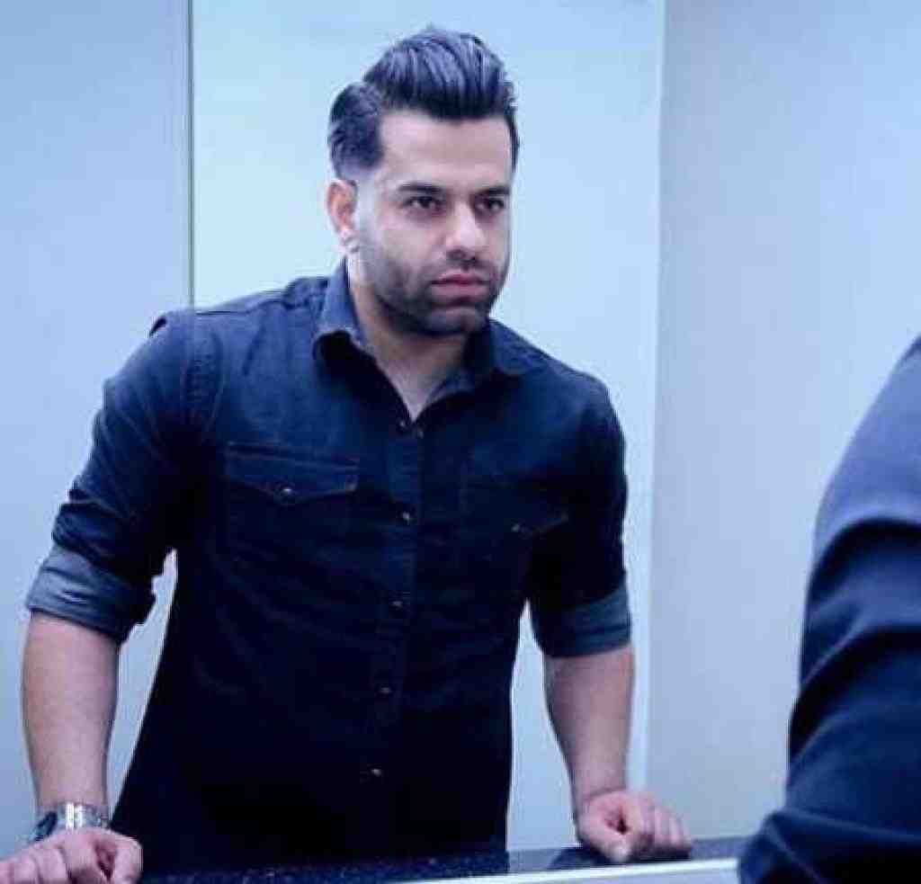 رضا بهرام مرا صید کرد چشم آهوی تو به دریا کشید