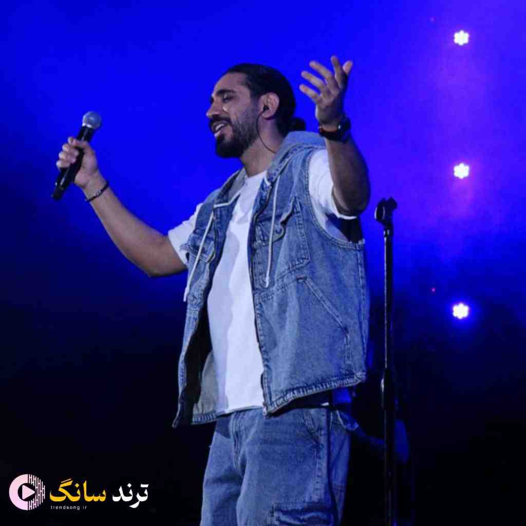 دانلود آهنگ کسری زاهدی به نام تو رازمی نیازمی تو اشک شوق لحظه نمازمی
