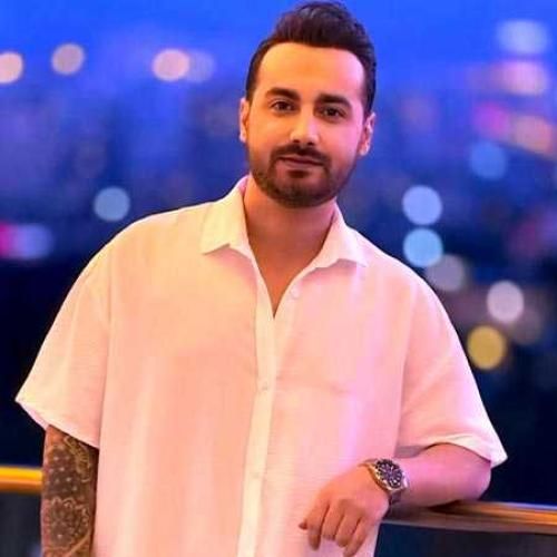 دانلود آهنگ سامان جلیلی به نام ﺻﺪﺑﺎر ﺗﻮ ﻫﻤﻴﻦ ﻛﺎﻓﻪ ﺑﻬﻢ ﮔﻞ داده ﺑﻮدی