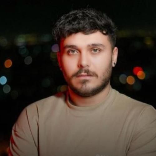 دانلود آهنگ امیر انقلاب به نام حلالت