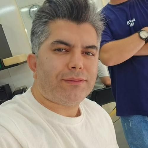 دانلود آهنگ علی رزاقی به نام خدا نمیگذره