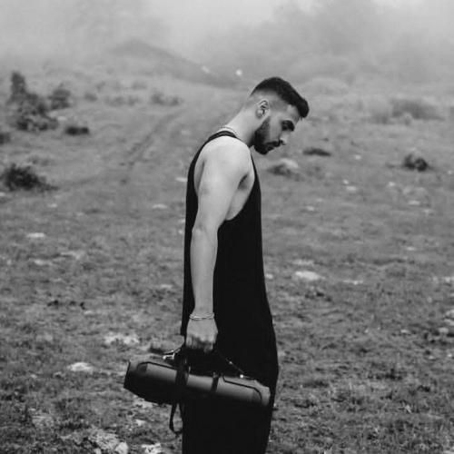 دانلود آهنگ نیما نورانی به نام حرصمو در نیار