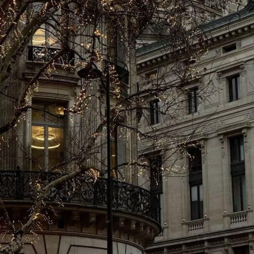  دلتو با خود بردی به جای دیگه اونجا که خدا برات لالایی