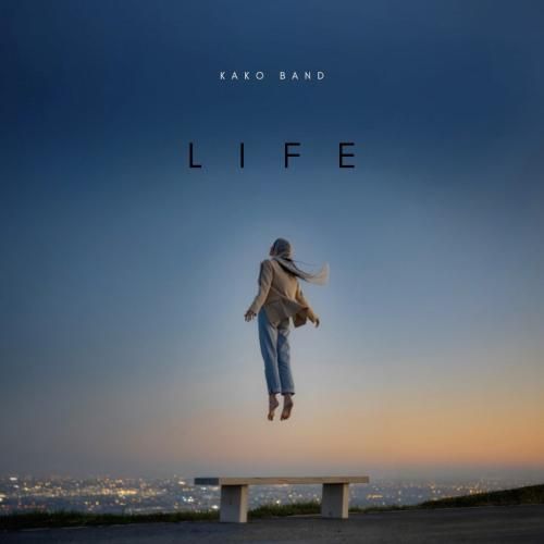 دانلود آهنگ کاکو بند به نام لایف