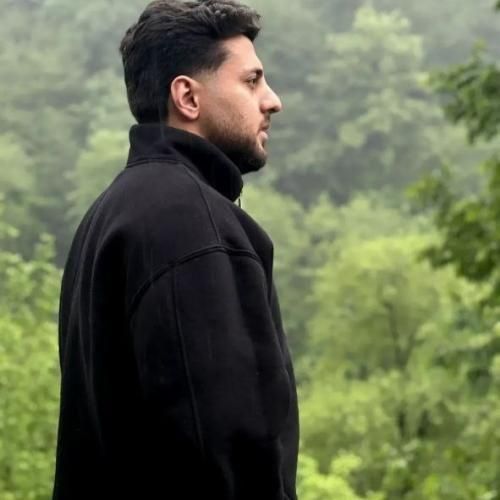 سبحان رستمی بازیچه ی هوس منم زندانی تو قفس منم